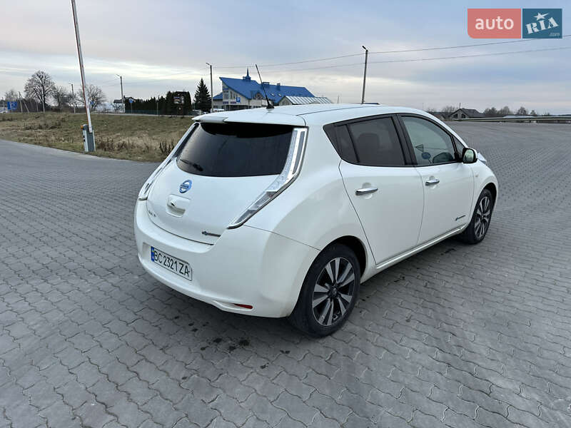 Хетчбек Nissan Leaf 2016 в Львові