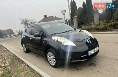 Хэтчбек Nissan Leaf 2013 в Львове