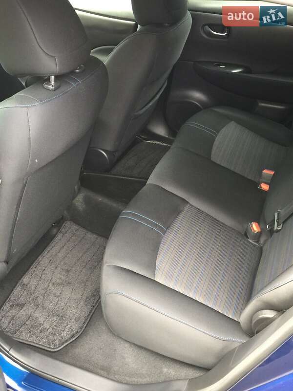 Хетчбек Nissan Leaf 2018 в Білогородці