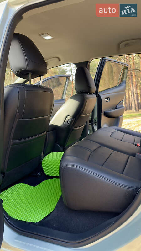 Хэтчбек Nissan Leaf 2018 в Кропивницком фото 14 Хэтчбек Nissan Leaf 2018 в Кропивницком