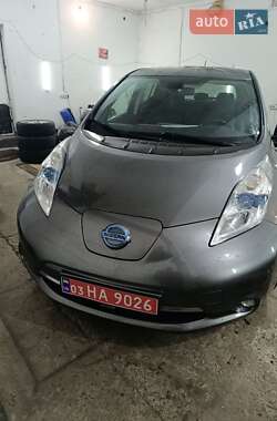 Хэтчбек Nissan Leaf 2014 в Ровно