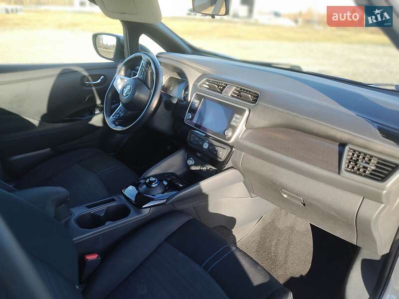 Хэтчбек Nissan Leaf 2019 в Ковеле