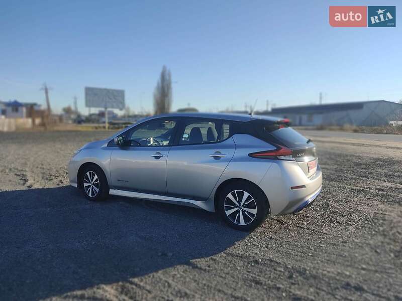 Хэтчбек Nissan Leaf 2019 в Ковеле