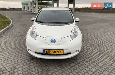 Хэтчбек Nissan Leaf 2016 в Стрые