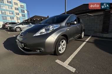 Хетчбек Nissan Leaf 2015 в Рівному