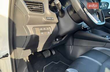 Хэтчбек Nissan Leaf 2020 в 