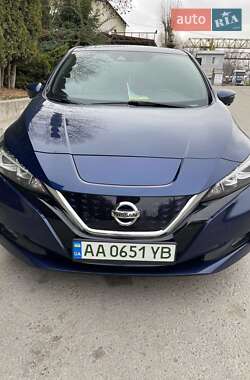 Хетчбек Nissan Leaf 2018 в Києві