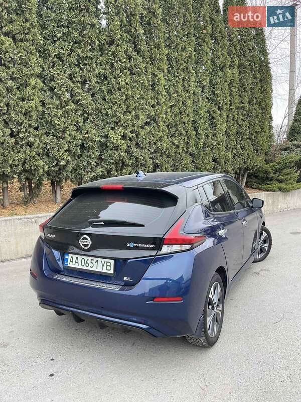 Хетчбек Nissan Leaf 2018 в Києві