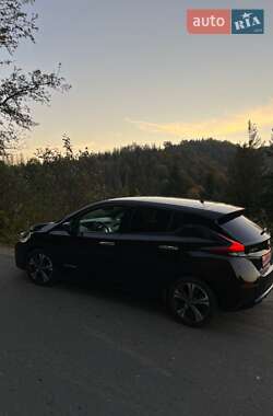 Хетчбек Nissan Leaf 2018 в Коломиї