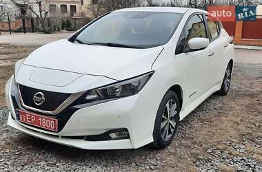 Хетчбек Nissan Leaf 2019 в Немирові