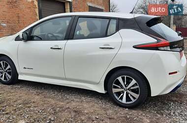 Хетчбек Nissan Leaf 2019 в Немирові