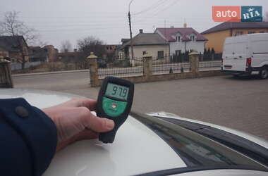 Хетчбек Nissan Leaf 2012 в Самборі