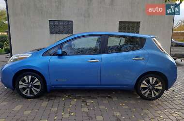 Хэтчбек Nissan Leaf 2013 в Луцке