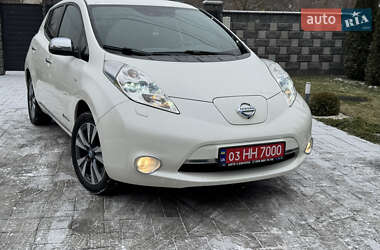 Хэтчбек Nissan Leaf 2014 в Ровно