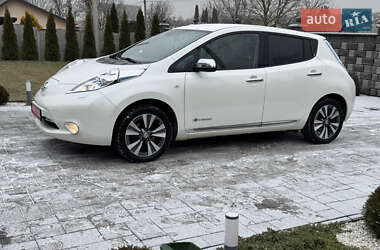 Хэтчбек Nissan Leaf 2014 в Ровно