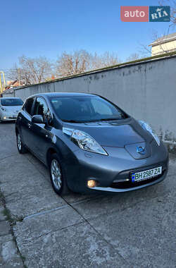 Хетчбек Nissan Leaf 2014 в Одесі