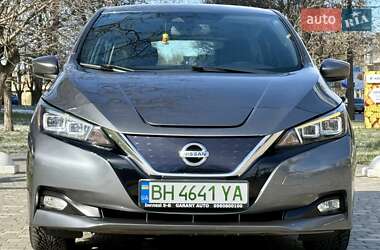 Хэтчбек Nissan Leaf 2018 в Одессе