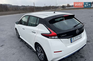 Хетчбек Nissan Leaf 2021 в Чернівцях