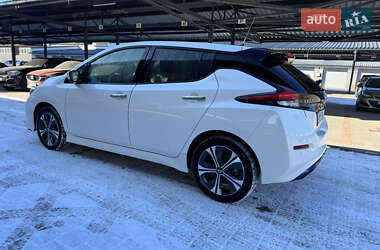 Хетчбек Nissan Leaf 2020 в Житомирі