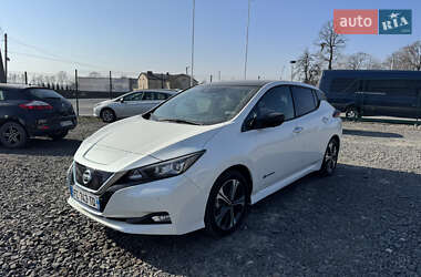 Хэтчбек Nissan Leaf 2018 в Николаеве