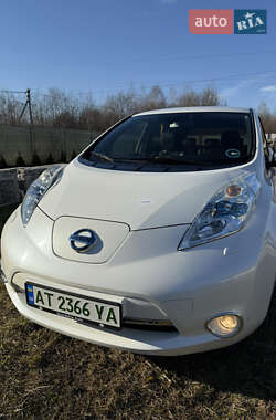 Хэтчбек Nissan Leaf 2014 в Ивано-Франковске