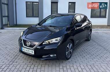 Хэтчбек Nissan Leaf 2019 в Ужгороде