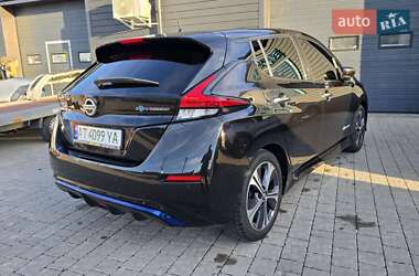 Хетчбек Nissan Leaf 2018 в  фото 5 Хетчбек Nissan Leaf 2018 в