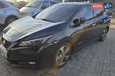 Хетчбек Nissan Leaf 2018 в  фото 17 Хетчбек Nissan Leaf 2018 в