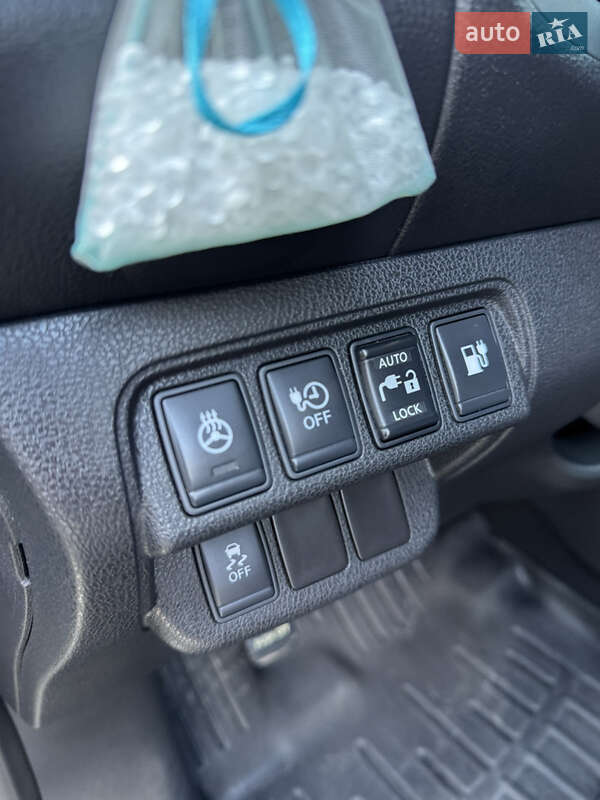 Хэтчбек Nissan Leaf 2015 в Шепетовке
