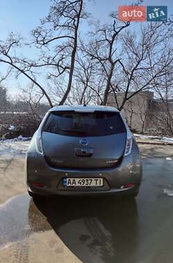 Хетчбек Nissan Leaf 2014 в Києві