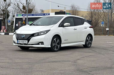 Хетчбек Nissan Leaf 2018 в Києві