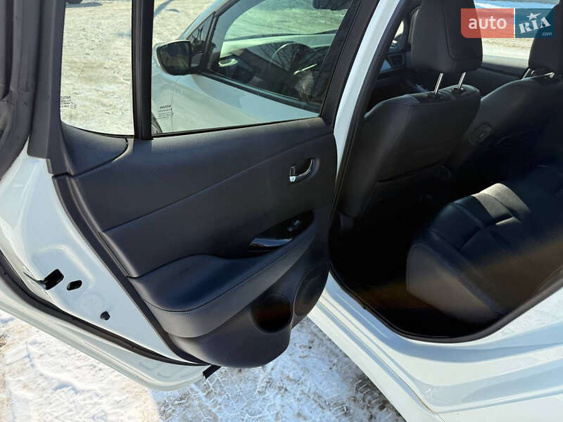 Хэтчбек Nissan Leaf 2019 в Харькове