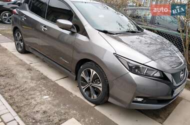 Хэтчбек Nissan Leaf 2019 в Виннице