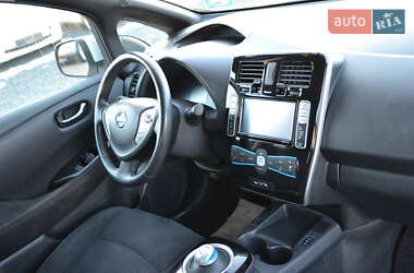 Хэтчбек Nissan Leaf 2014 в 