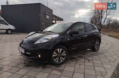 Хэтчбек Nissan Leaf 2012 в Самборе