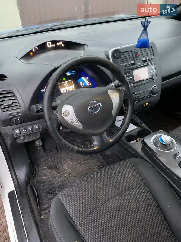 Nissan Leaf 2013