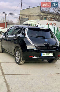 Хетчбек Nissan Leaf 2014 в Києві