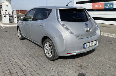 Хэтчбек Nissan Leaf 2012 в Одессе