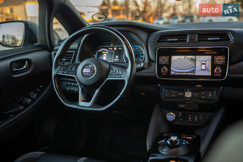 Хетчбек Nissan Leaf 2019 в Чернівцях