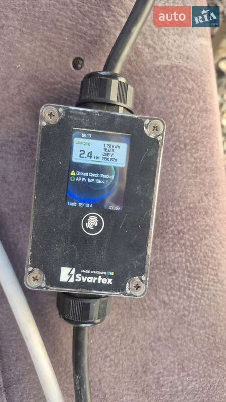 Хетчбек Nissan Leaf 2015 в Трускавці