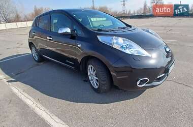 Хэтчбек Nissan Leaf 2014 в Кременчуге