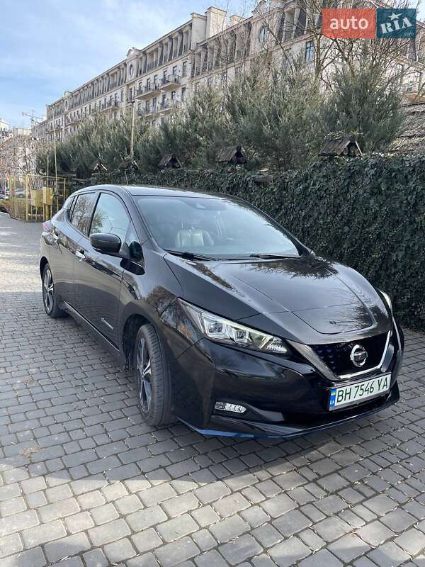 Хэтчбек Nissan Leaf 2019 в Одессе