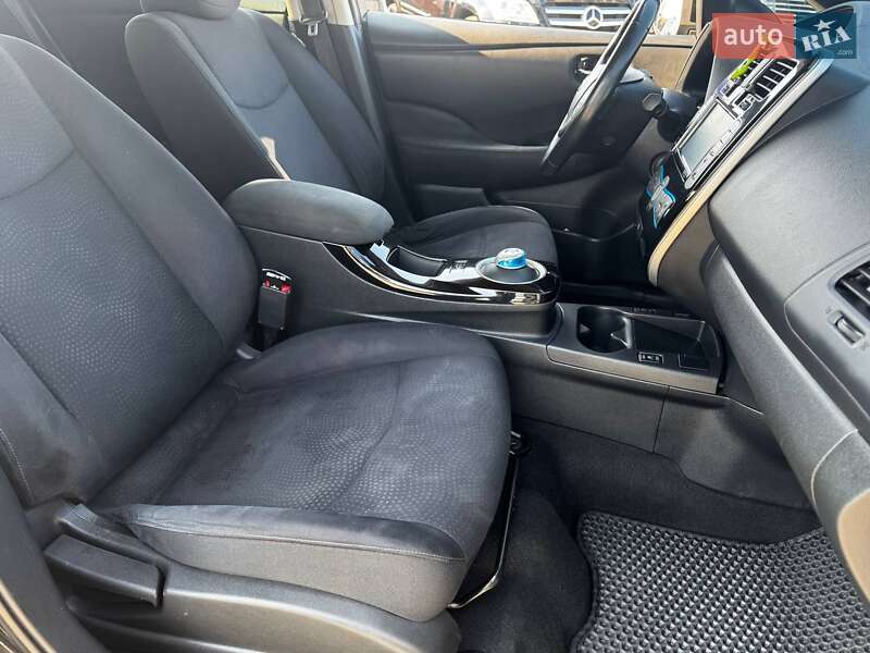 Хэтчбек Nissan Leaf 2014 в Харькове