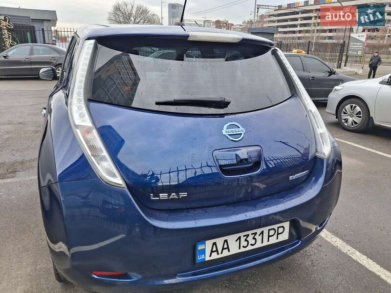 Хэтчбек Nissan Leaf 2016 в Киеве фото 3 Хэтчбек Nissan Leaf 2016 в Киеве