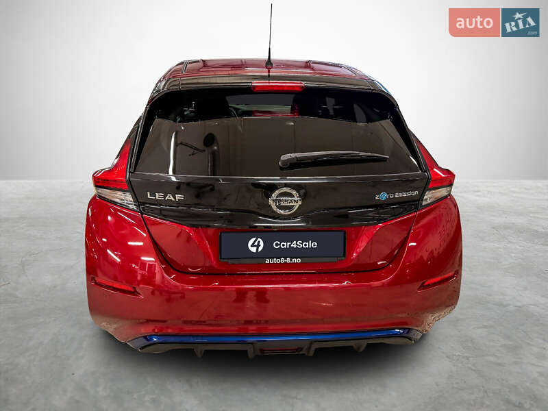 Хетчбек Nissan Leaf 2018 в Києві