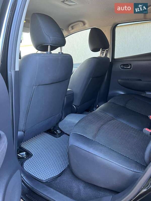 Хэтчбек Nissan Leaf 2017 в Львове фото 8 Хэтчбек Nissan Leaf 2017 в Львове