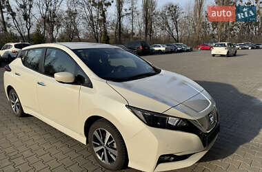 Хетчбек Nissan Leaf 2020 в Луцьку