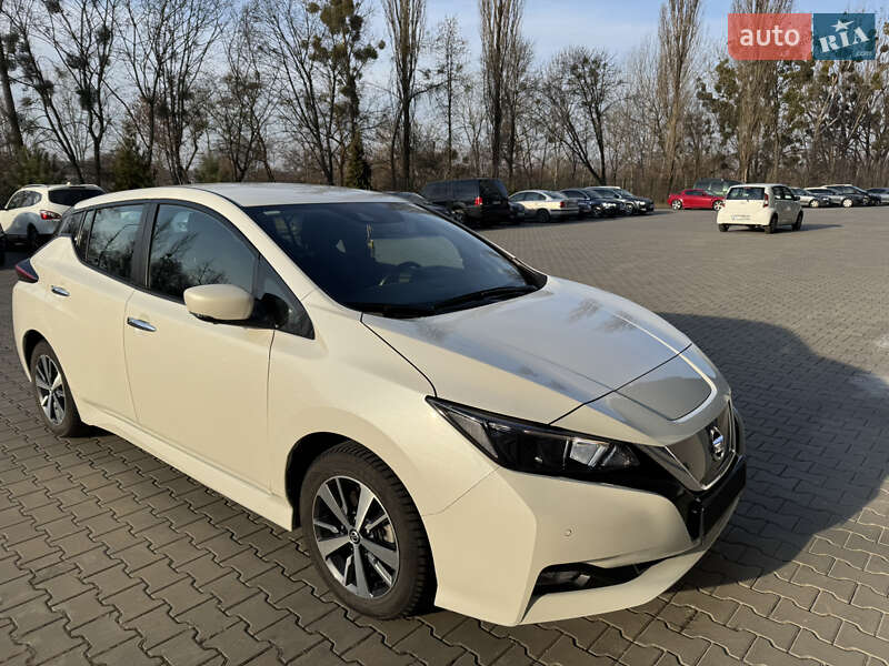 Nissan Leaf 2020