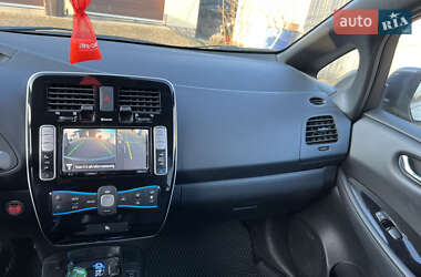 Хэтчбек Nissan Leaf 2014 в 