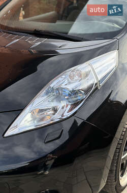 Хэтчбек Nissan Leaf 2012 в Виннице